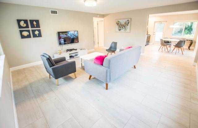 1264 Surf Road Gallery 3