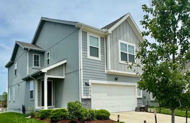 27610 E Red Fox St photos photos