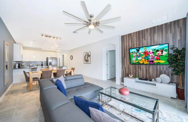 8867 CABOT CLIFFS Drive Gallery 2