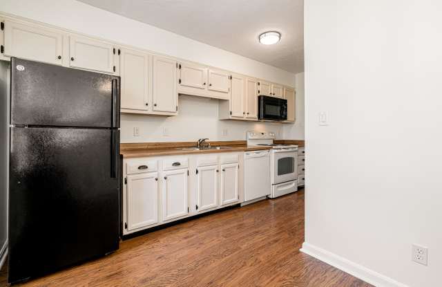 10787 Colonial Woods Ct Gallery 4