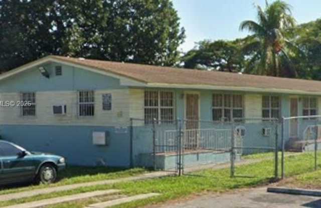 48 NW 77th St photos photos