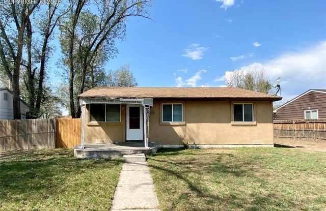 2230 Ivanhoe Drive Gallery 1