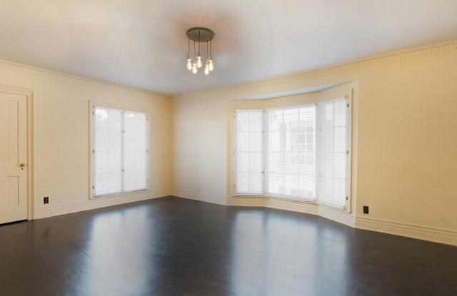 1254 S RIDGELEY DR Gallery 2