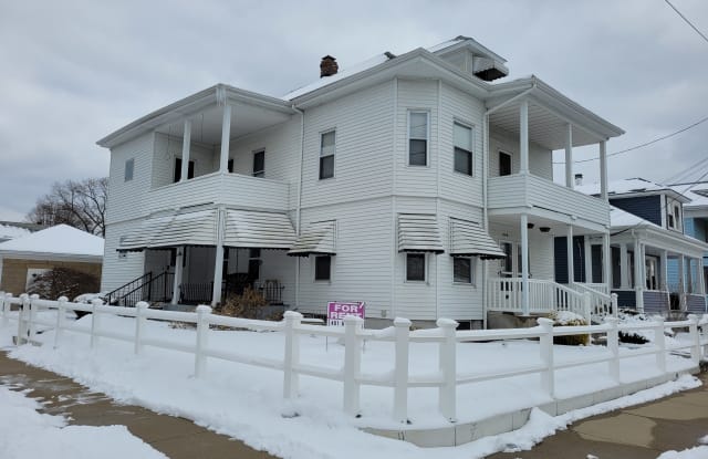239 Grand Avenue - 239 Grand Avenue, Pawtucket, RI 02861