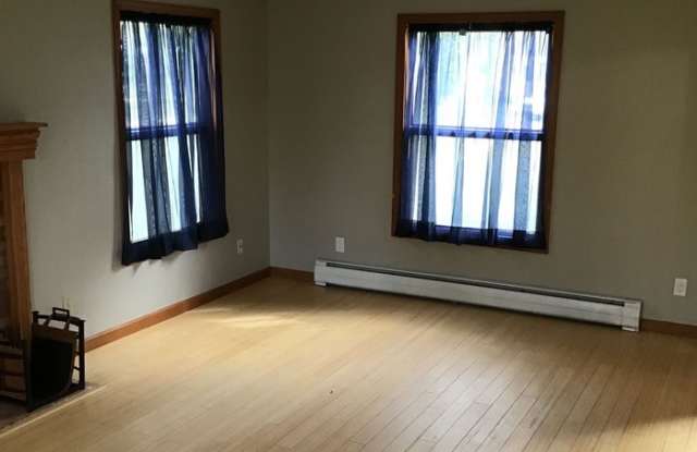 8838 West Ash Road Gallery 2
