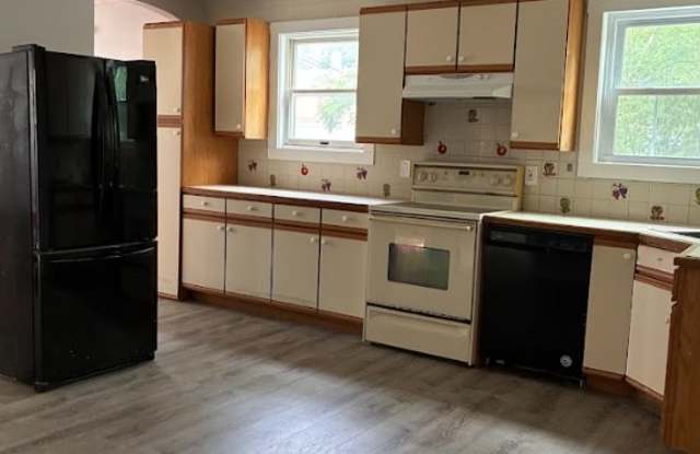 98 Austin St-Apt#1 photos photos