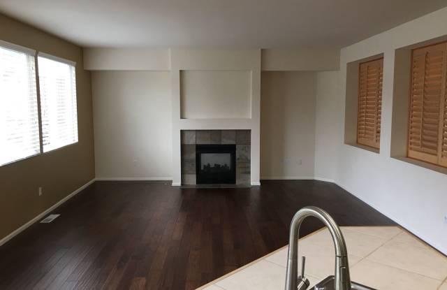 5708 Hazel Ave S.E. Gallery 3