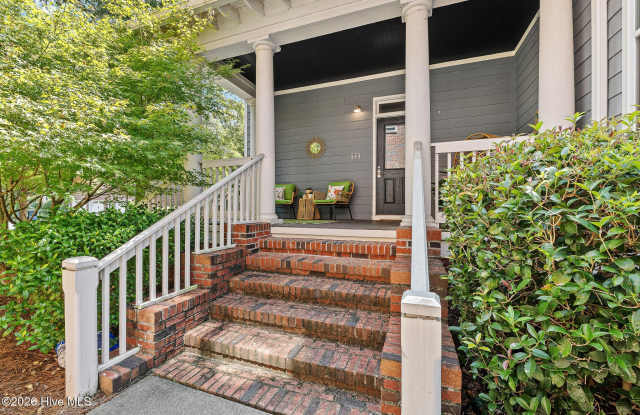 321 Landing Drive Gallery 1