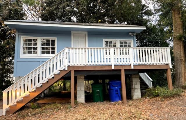 314 E Huron Ave - 314 East Huron Avenue, Folly Beach, SC 29439 314 E Huron Ave - 314 East Huron Avenue, Folly Beach, SC 29439