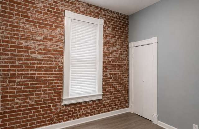 Fully Renovated 1 Bed + Bonus Room | Section 8 & All Housing Vouchers Welcome! Gallery 4