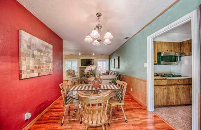 2137 Sherman Drive Gallery 3