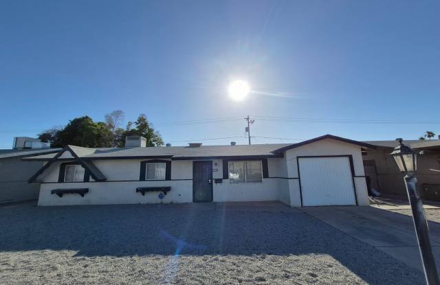 Large 4 Bed 2 Bath House photos photos