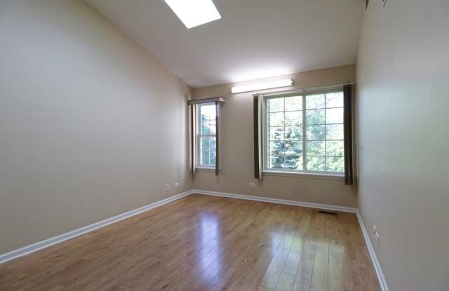 2406 Madiera Lane Gallery 3