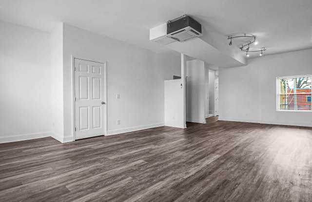 18th Street Lofts Gallery 1