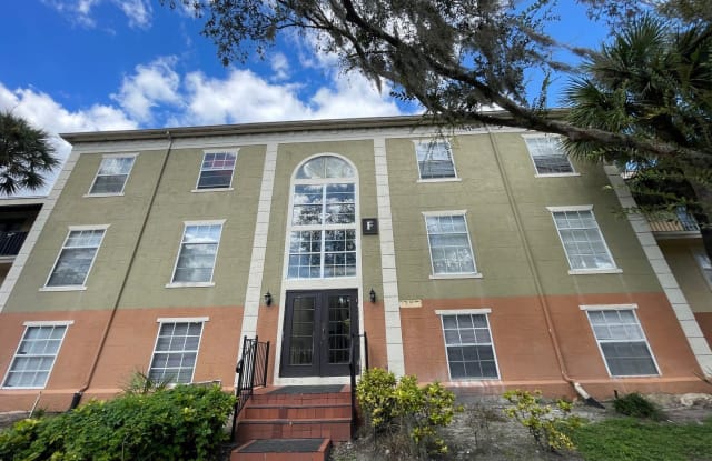 3997 Versailles Dr #F - 3997 Versailles Drive, Orlando, FL 32808
