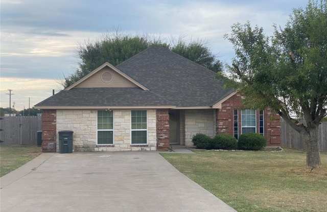 150 Hunters Circle photos photos