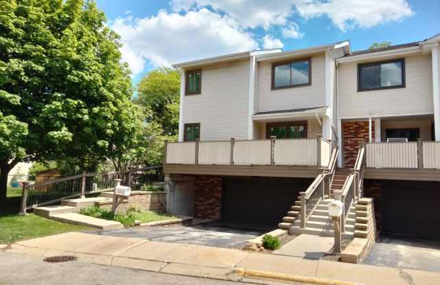 3061 Pheasant Creek Drive photos photos