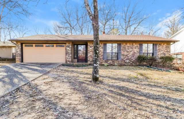 16 Turtle Creek Court - 16 Turtle Creek Court, Little Rock, AR 72211