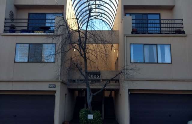 3825 Northbrook Drive, Unit B14 Gallery 2