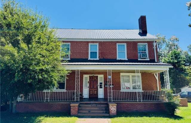 118 Charles Street unit: 4 photos photos