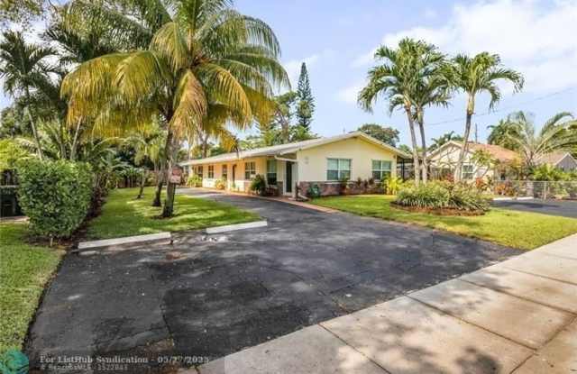872 NE 36th St photos photos