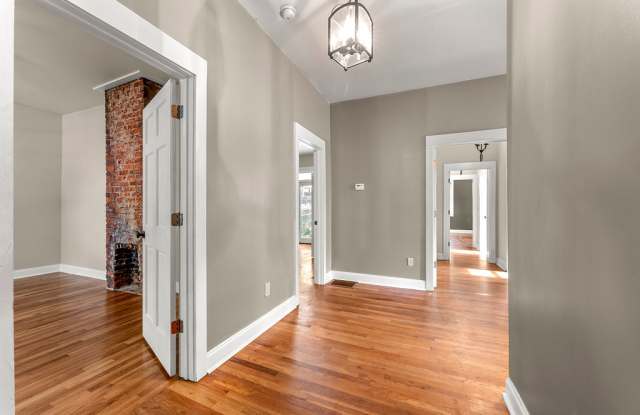 856 Kirkwood Avenue Southeast - 856 Gallery 4