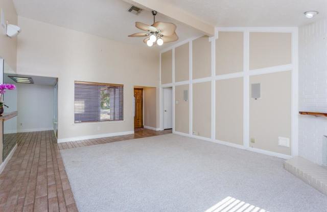 14227 Whitecross Drive Gallery 4