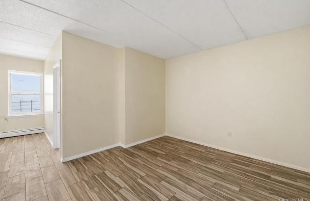 426 E 159th Street photos photos