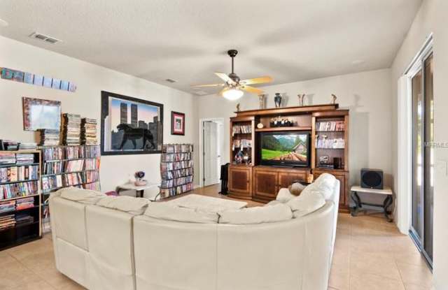 2646 Eagle Lake Dr Gallery 4