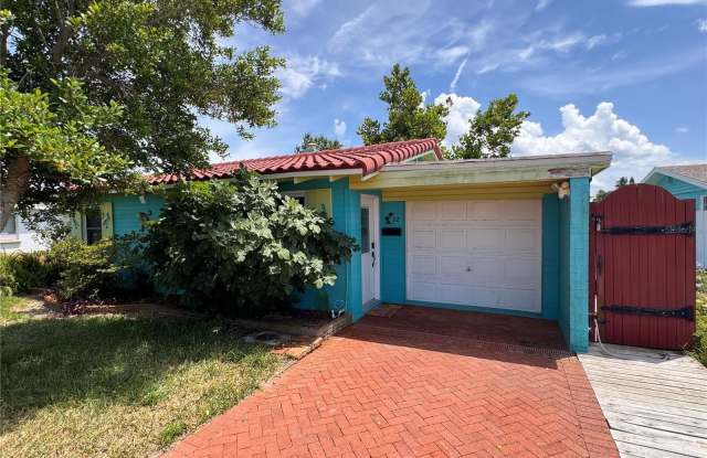 32 PALM DRIVE photos photos
