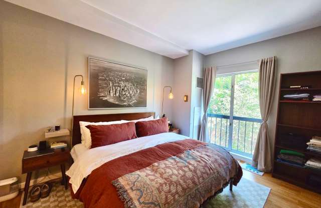 Lovely 1 BR/1 BA Condo in the Heart of Georgetown! photos photos