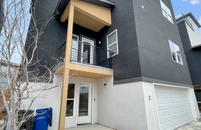 100 Lewis St unit: 2 photos photos