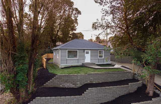 Home for rent in Fauntleroy Neighborhood of West Seattle photos photos