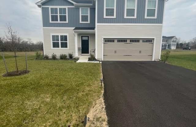 512 SWITCHGRASS COURT - 512 Switchgrass Court, Berkeley County, WV 25413