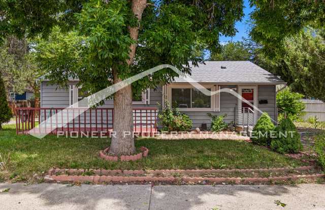 Gorgeous Home with Fenced Yard and Patio - 438 Sunnyside Lane, Longmont, CO 80504