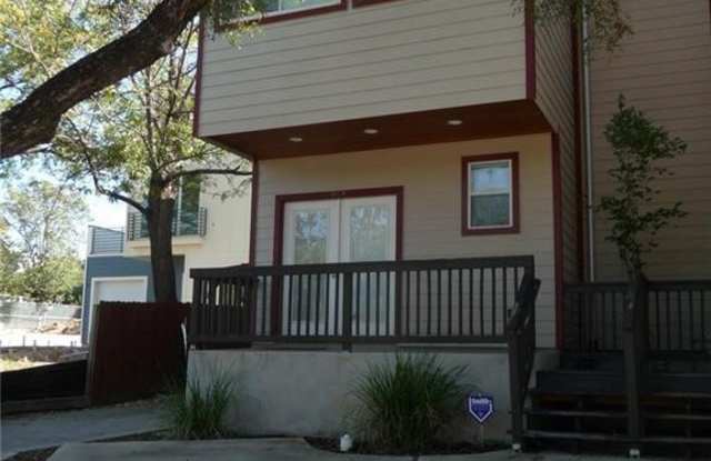Awesome East Austin Townhouse photos photos
