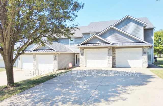 3235 SW Iron Creek Dr photos photos