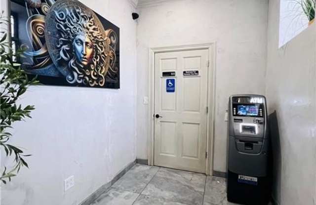 6502 20th Avenue Gallery 3