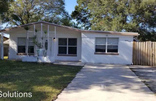 8060 59th St N - 8060 59th Street North, Pinellas Park, FL 33781
