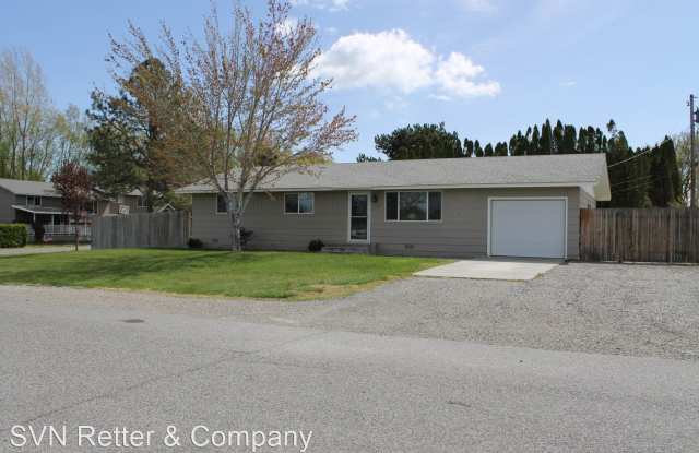 1105 W. 29th. - 1105 West 29th Avenue, Kennewick, WA 99337