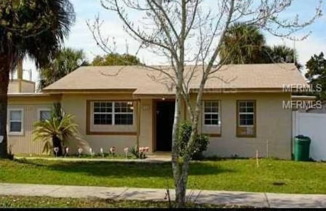 710 TUCKER AVENUE - 710 Tucker Avenue, Azalea Park, FL 32807