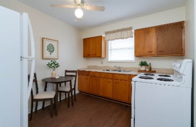 125 Kelly Avenue - 3 photos photos
