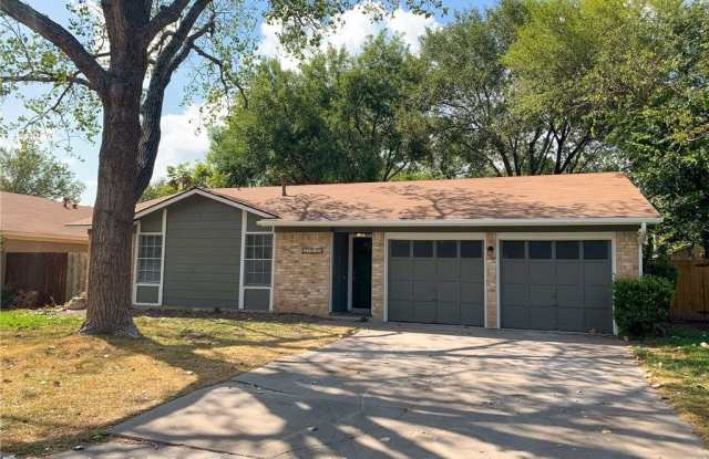11640 Parkfield Dr - 11640 Parkfield Drive, Austin, TX 78758