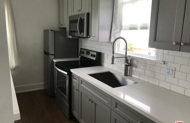 1553 4TH Avenue - 1553 4th Avenue, Los Angeles, CA 90019