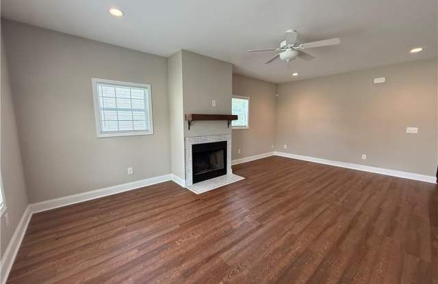519 Liberty Park Drive Gallery 3