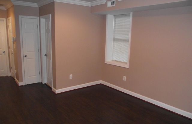 5344 Ames St NE - 2 Gallery 2