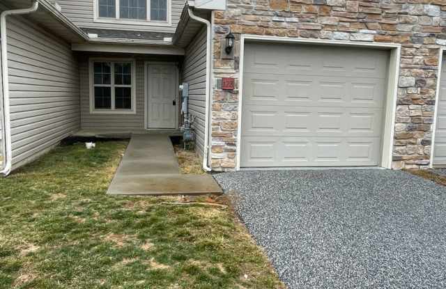 Updated 3 Bed 3 Bath Townhouse in Marietta! photos photos