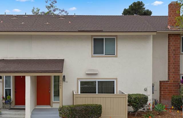 Updated Townhome in El Camino Club Estates! photos photos