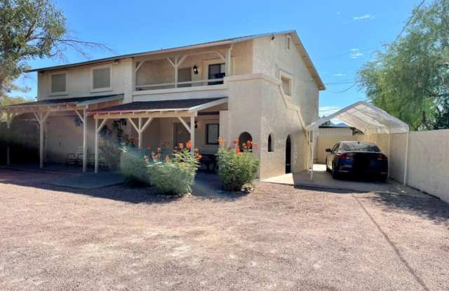 7902 E WOOD Dr. Casita 2nd Floor Gallery 1