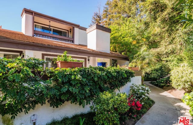 1564 PALISADES Drive - 1564 Palisades Drive, Los Angeles, CA 90272